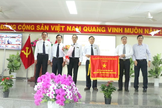 TAND tỉnh Đồng Tháp nhận Cờ thi đua Chính phủ