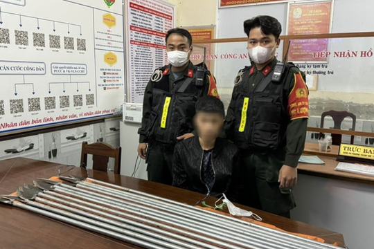 Mang phóng lợn đi thanh toán, gặp phải công an "hỏi thăm"