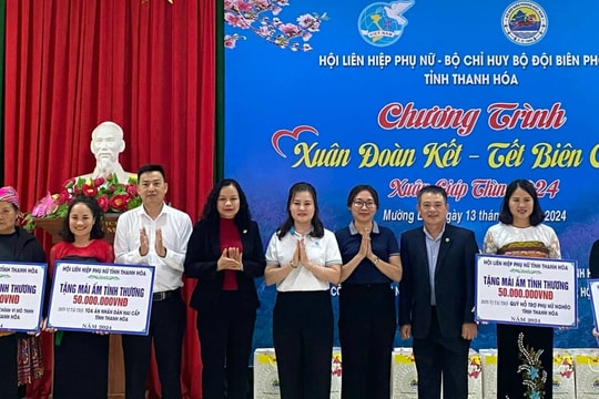 TAND tỉnh Thanh Hóa trao kinh phí xây nhà cho hộ nghèo vùng biên giới