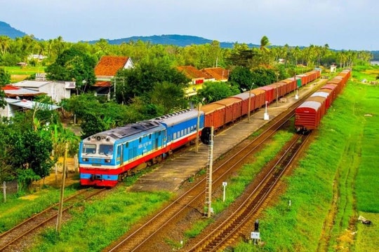 Phú Thọ có trách nhiệm đầu tư xây dựng bổ sung đường gom bên phải đường sắt Yên Viên - Lào Cai tại Km105+500