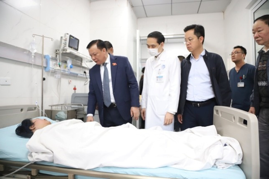 Hà Nội hỗ trợ hơn 130 triệu đồng nạn nhân cháy nhà Hàng Lược