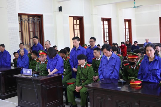 Đường dây mua bán hơn 1 tạ ma túy do thiếu phụ cầm đầu