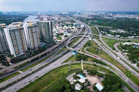 Đề xuất gần 58.000 tỷ đồng cho 32 dự án giao thông hiện đại