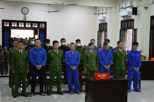 Xét xử cựu Trưởng Công an quận Đồ Sơn cùng nhiều thuộc cấp