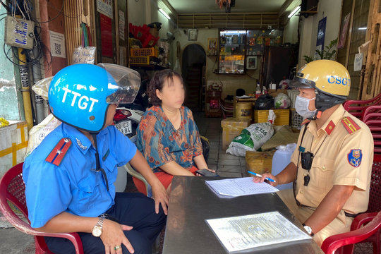 Tăng cường kiểm tra hoạt động kinh doanh vận tải dịp cuối năm
