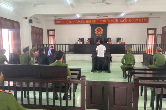 Lĩnh án 7 năm tù vì đánh người gây thương tích