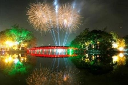 Hà Nội: Đảm bảo an toàn cho người dân xem bắn pháo hoa
