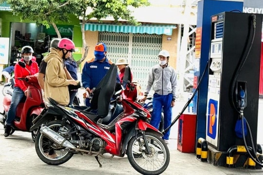 Thủ tướng yêu cầu bảo đảm cung ứng đủ xăng dầu dịp Tết Nguyên đán Giáp Thìn 2024