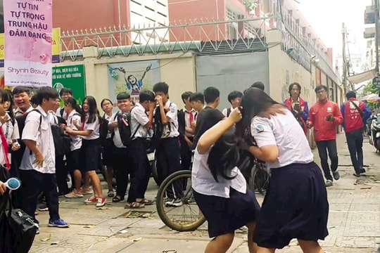 Đảm bảo an ninh, trật tự tại khu vực trường học
