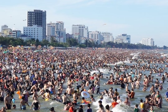 Thanh Hóa: Phấn đấu đón gần 14 triệu lượt khách du lịch