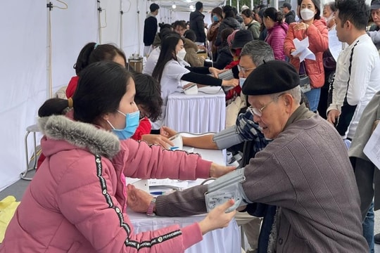 Hội nghị sơ kết chương trình “Chuyển đổi số vì sức khỏe phổi”