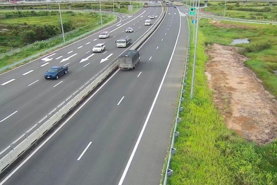 Những công trình “bệ phóng” cho vùng đất “chín rồng”