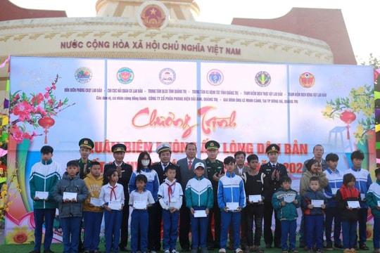 Xuân Biên phòng ấm lòng dân bản