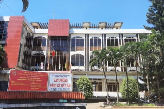 Khởi tố Giám đốc Văn phòng Đăng ký đất đai huyện Ia Grai