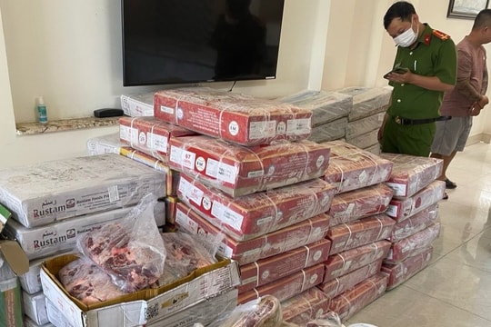 Long An: Tạm giữ gần 600 kg sản phẩm động vật