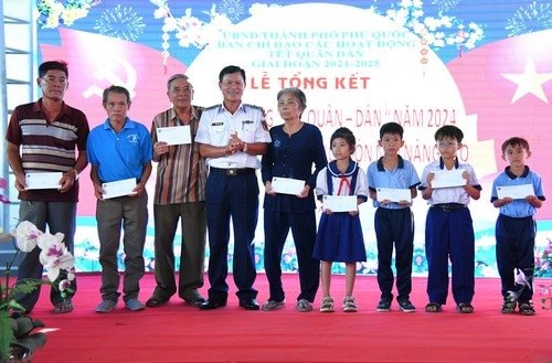 Tết sớm trên “đảo ngọc” Phú Quốc