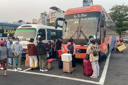 Hà Nội xử lý nghiêm tình trạng “xe dù, bến cóc”