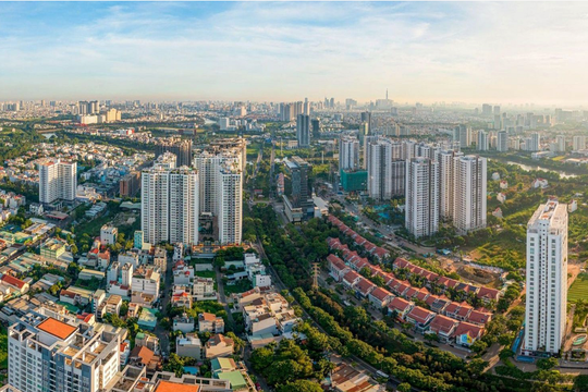 Giá nhà đất neo cao, nhiều người phải lùi kế hoạch mua nhà