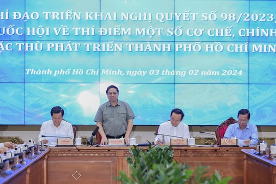 Thủ tướng chủ trì phiên họp lần thứ hai Ban Chỉ đạo triển khai cơ chế, chính sách đặc thù với TPHCM