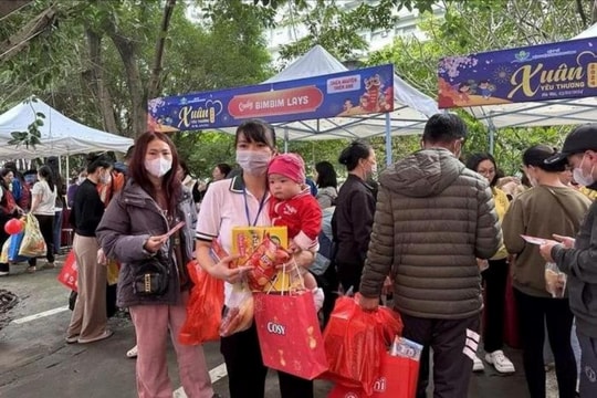 Xuân yêu thương cho hàng nghìn bệnh nhi