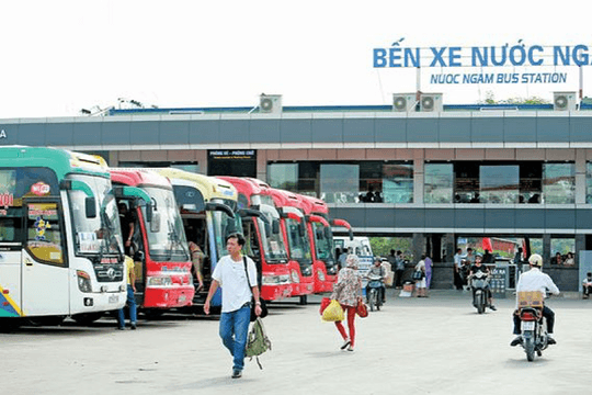 Tuyệt đối không đi xe dù, bến cóc những ngày này