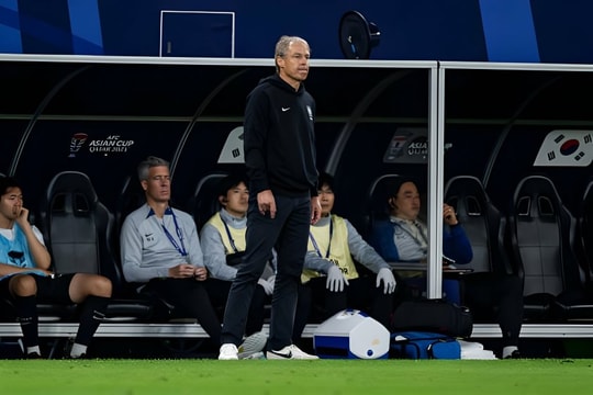 HLV ĐT Hàn Quốc thất vọng vì đặt mục tiêu quá lớn tại Asian Cup
