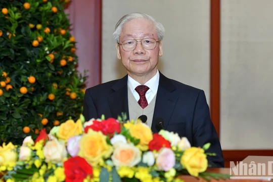 Tổng Bí thư Nguyễn Phú Trọng chúc Tết các đồng chí lãnh đạo, nguyên lãnh đạo Đảng, Nhà nước