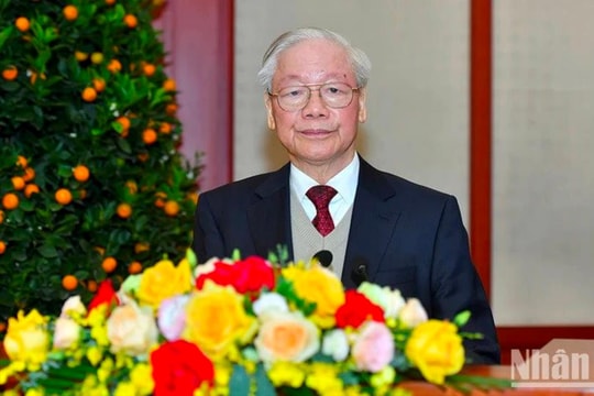 Tổng Bí thư Nguyễn Phú Trọng chúc Tết các đồng chí lãnh đạo, nguyên lãnh đạo Đảng, Nhà nước