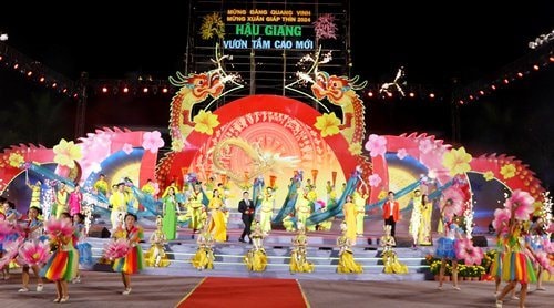 Hậu Giang: Chương trình nghệ thuật đón giao thừa ấn tượng, hoành tráng
