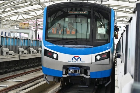 Tàu metro Bến Thành-Suối Tiên sẽ chạy thử nghiệm xuyên Tết