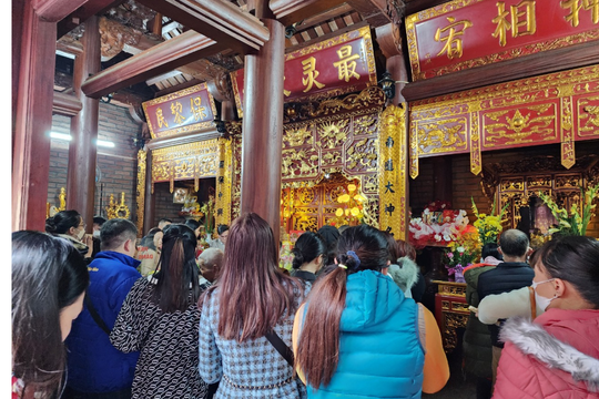 Đền Quan – điểm du xuân của nhiều người dân Thái Bình