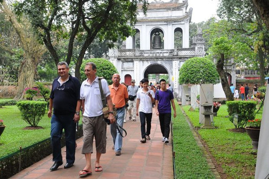 Hà Nội: Khách du lịch tăng mạnh những ngày nghỉ Tết