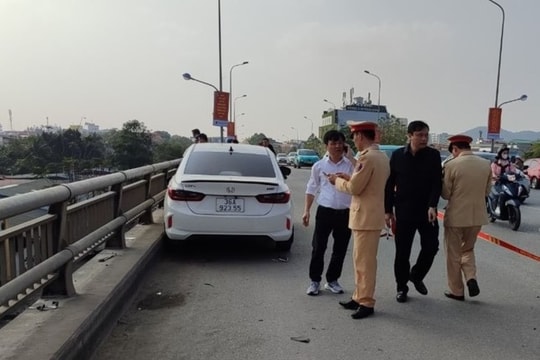Thăm hỏi, chia buồn với gia đình 2 cô gái tử vong do tai nạn
