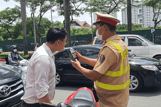 Phạt gần 25.000 "bác tài" có cồn tham gia giao thông