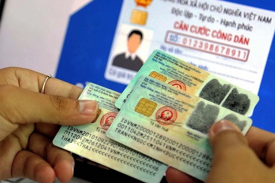 Tổ chức triển khai việc thu nhận sinh trắc học về mống mắt, ADN