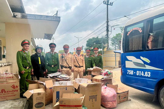 TT - Huế: Phát hiện một lượng lớn thuốc lá nhập lậu