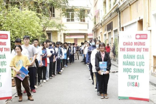 Đại học Quốc gia Hà Nội mở cổng đăng kí dự thi đánh giá năng lực