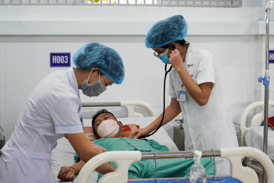 Bộ Y tế bãi bỏ 12 thủ tục hành chính trong khám chữa bệnh
