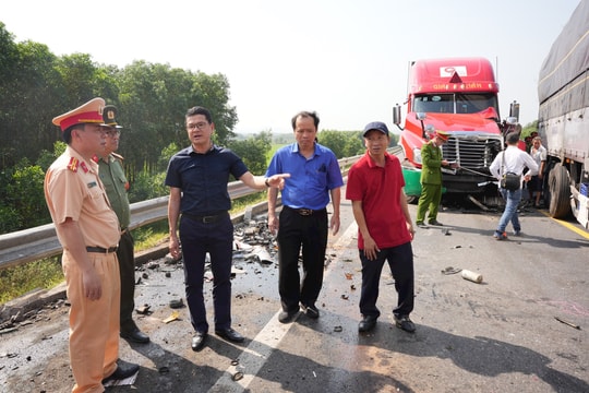 3 người chết trong vụ tai nạn liên hoàn trên cao tốc Cam Lộ - La Sơn