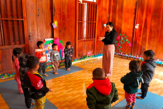 Còn nhiều khó khăn ở điểm trường Mùa Xuân