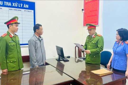 Lăng mạ, tấn công Cảnh sát vì bị yêu cầu kiểm tra nồng độ cồn