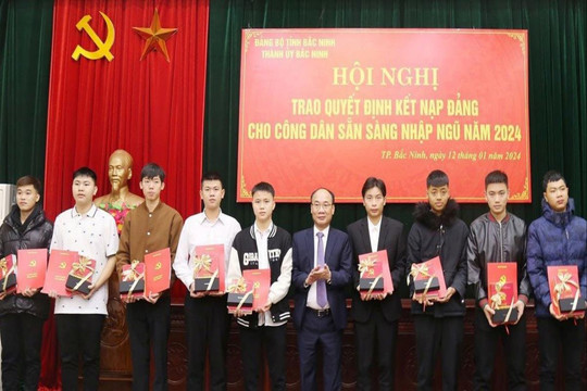 Bắc Ninh: Kết nạp Đảng cho công dân chuẩn bị lên đường nhập ngũ