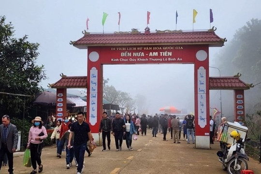 Chủ động bảo vệ tài sản khi du Xuân, tham gia lễ hội