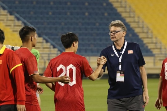 ĐT Việt Nam vượt "bão chấn thương" trước vòng loại World Cup