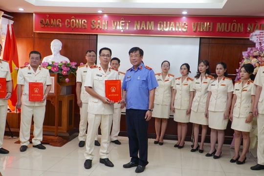 VKSND cấp cao tại TP.HCM: Nhiều chức danh kiểm sát viên được bổ nhiệm