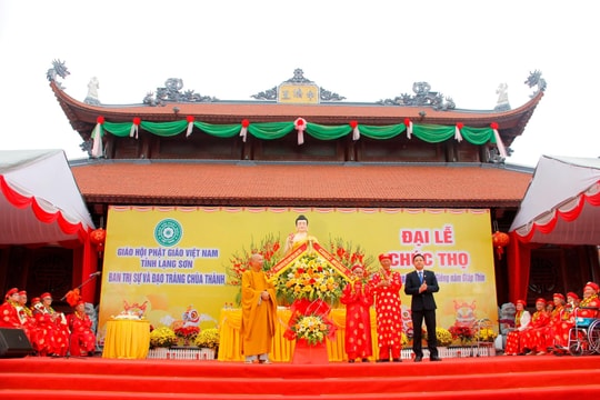 Lễ chúc thọ cho hơn 360 người cao tuổi tại TP. Lang Sơn