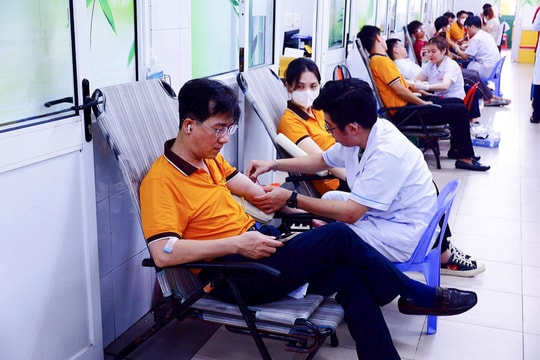 Hơn 500 đơn vị máu được thu nhận từ Chương trình Hiến máu đầu xuân tại Bệnh viện Đà Nẵng