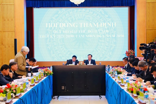 Sông Hồng là trục động lực chính trong quy hoạch phát triển Thủ đô