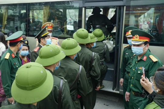 Vận chuyển công dân nhập ngũ bảo đảm an toàn, đúng quy định