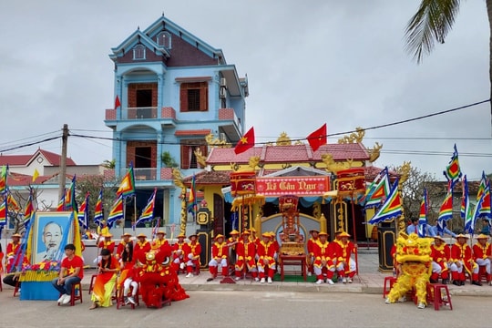 Độc đáo lễ hội cầu ngư của làng biển có truyền thống gần 400 năm